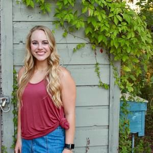 Meet your Posher, Mikaela